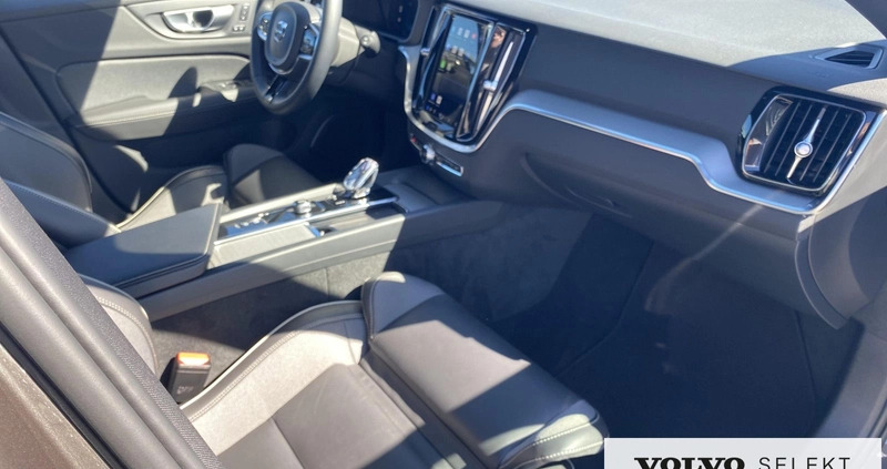 Volvo V60 cena 229900 przebieg: 19401, rok produkcji 2023 z Nowa Sarzyna małe 407